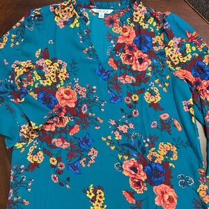 The Pioneer Woman Floral V Neck Blouse Top NWOT Small